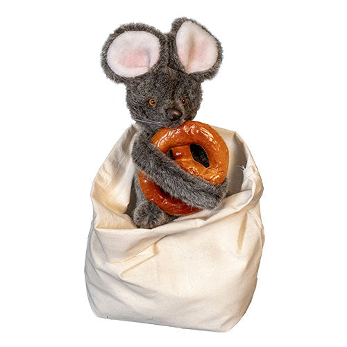 Mouse in a flour sack.